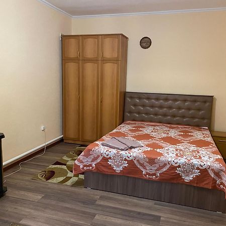 אוש Guest House Vip מראה חיצוני תמונה