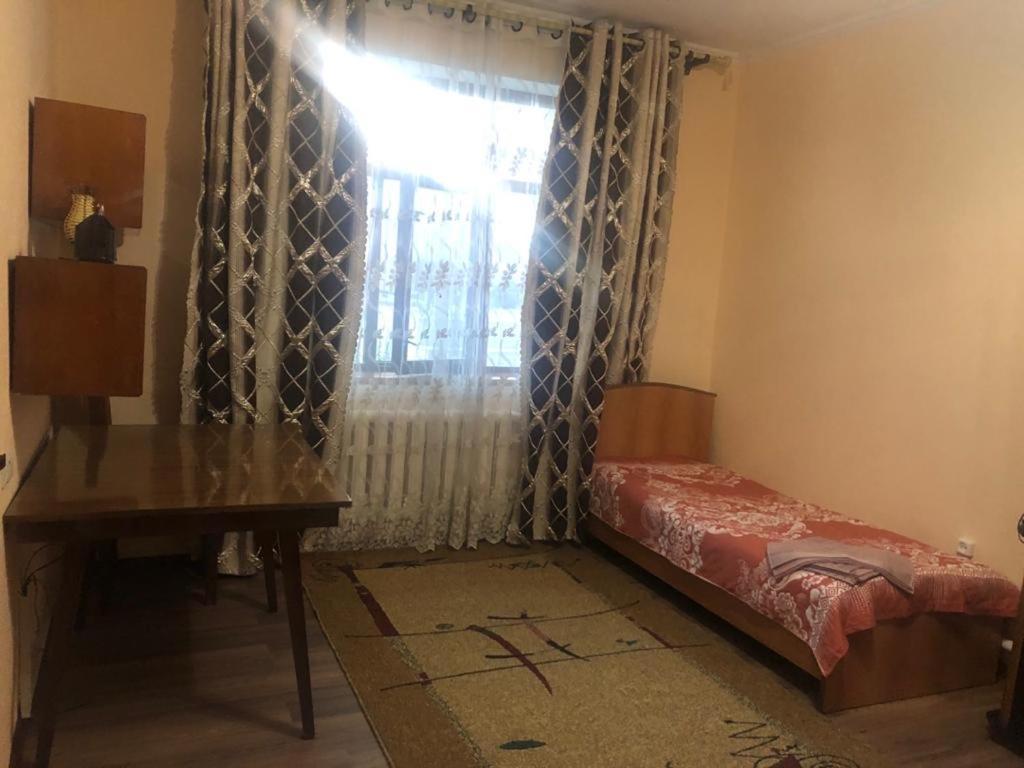 אוש Guest House Vip מראה חיצוני תמונה