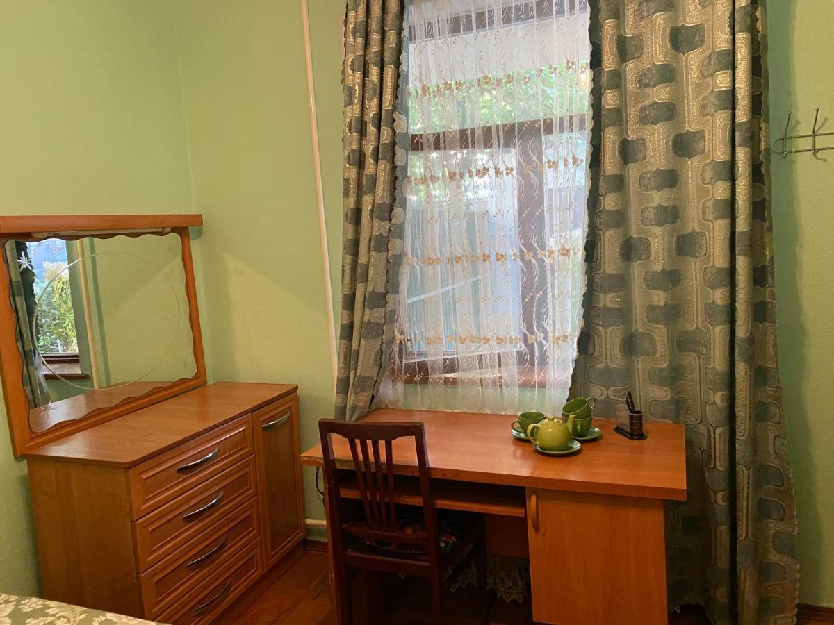 אוש Guest House Vip מראה חיצוני תמונה