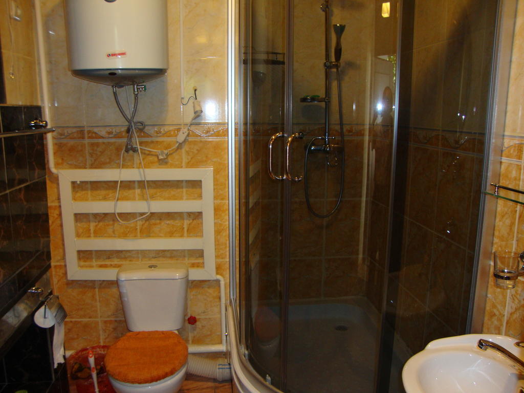 אוש Guest House Vip מראה חיצוני תמונה