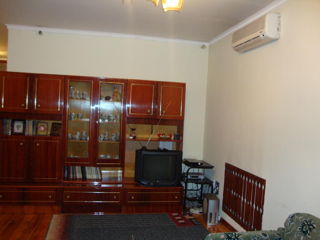 אוש Guest House Vip חדר תמונה