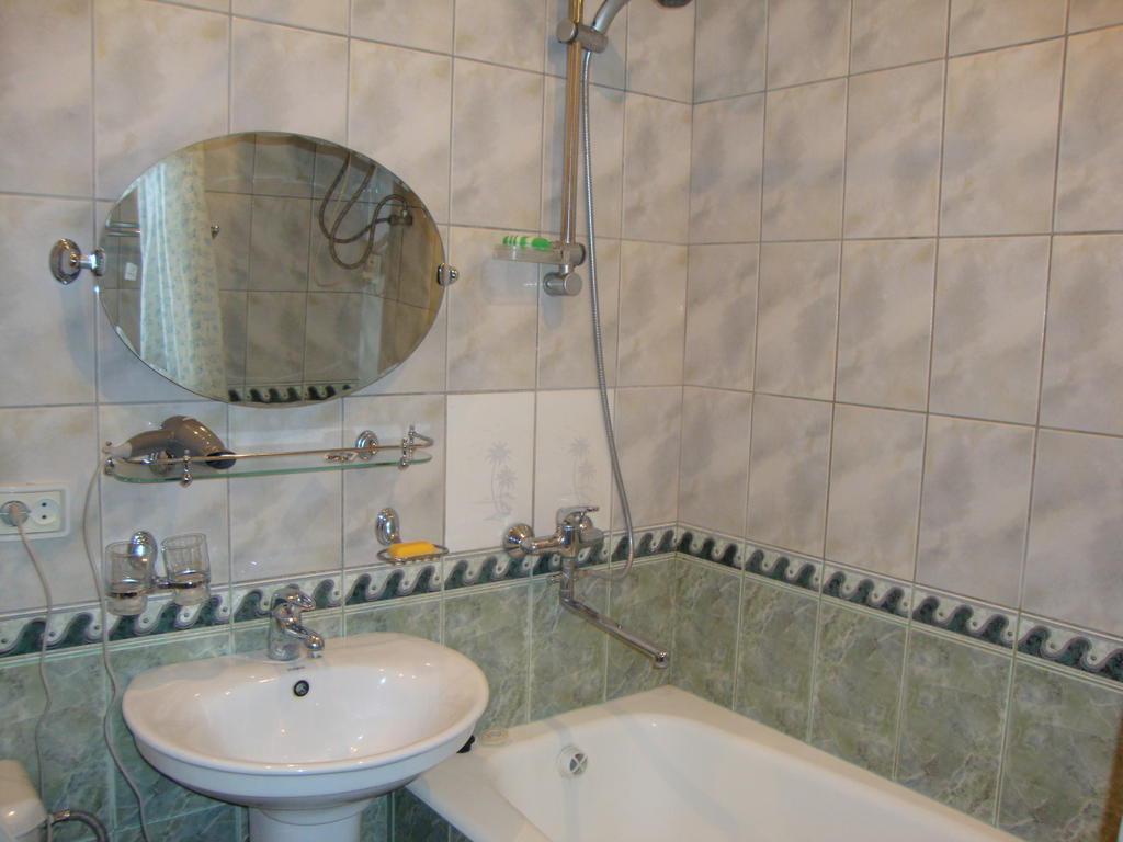אוש Guest House Vip חדר תמונה