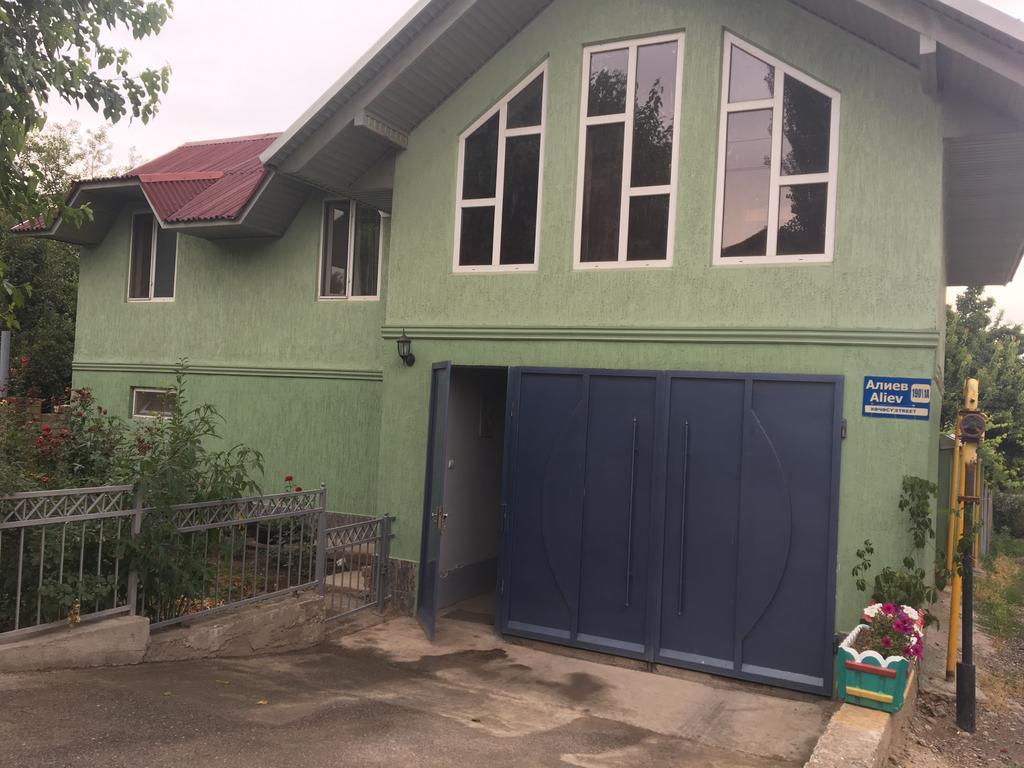 אוש Guest House Vip מראה חיצוני תמונה